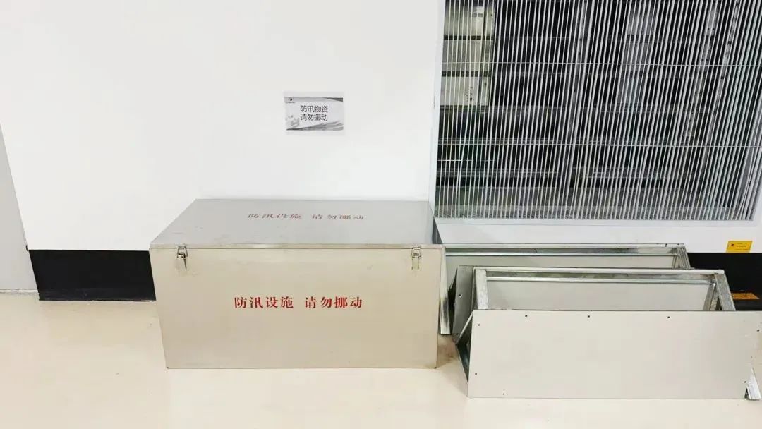 43e7c0b7b42e657f1cd898b4c83b4f30.jpg